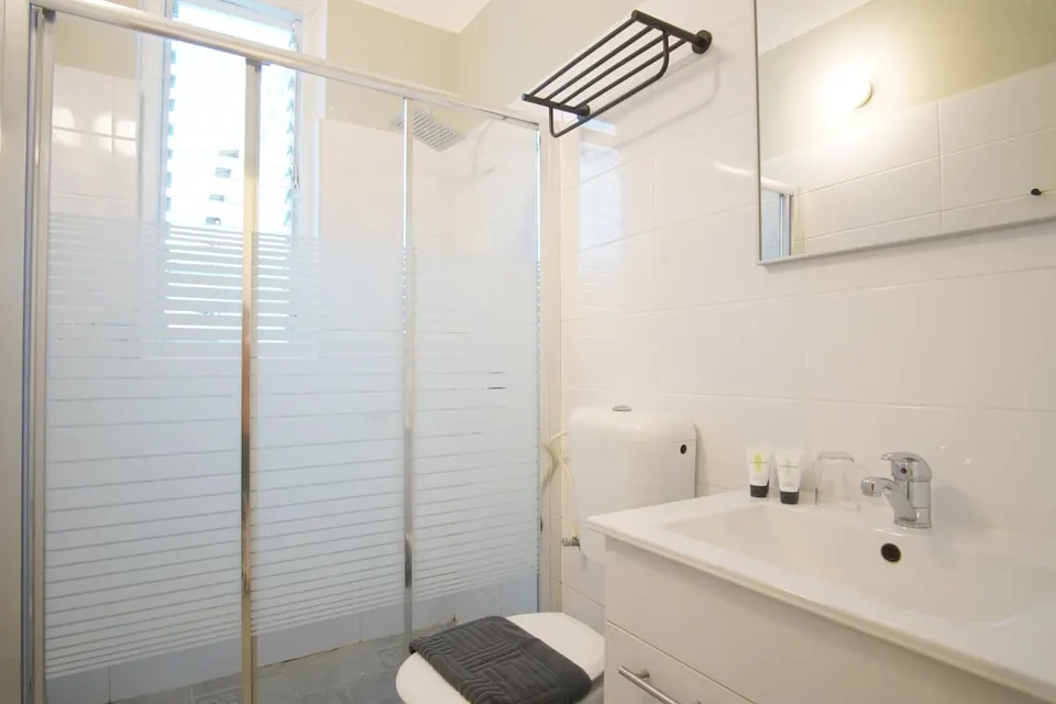 Appartement 2 pièces – 22 rue HaHalutzim, Tel Aviv (7)