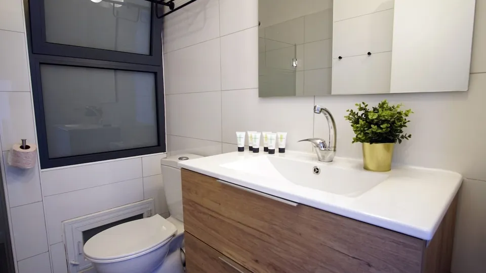 Studio – 16 Yehiel Kafah St., Tel Aviv (5)