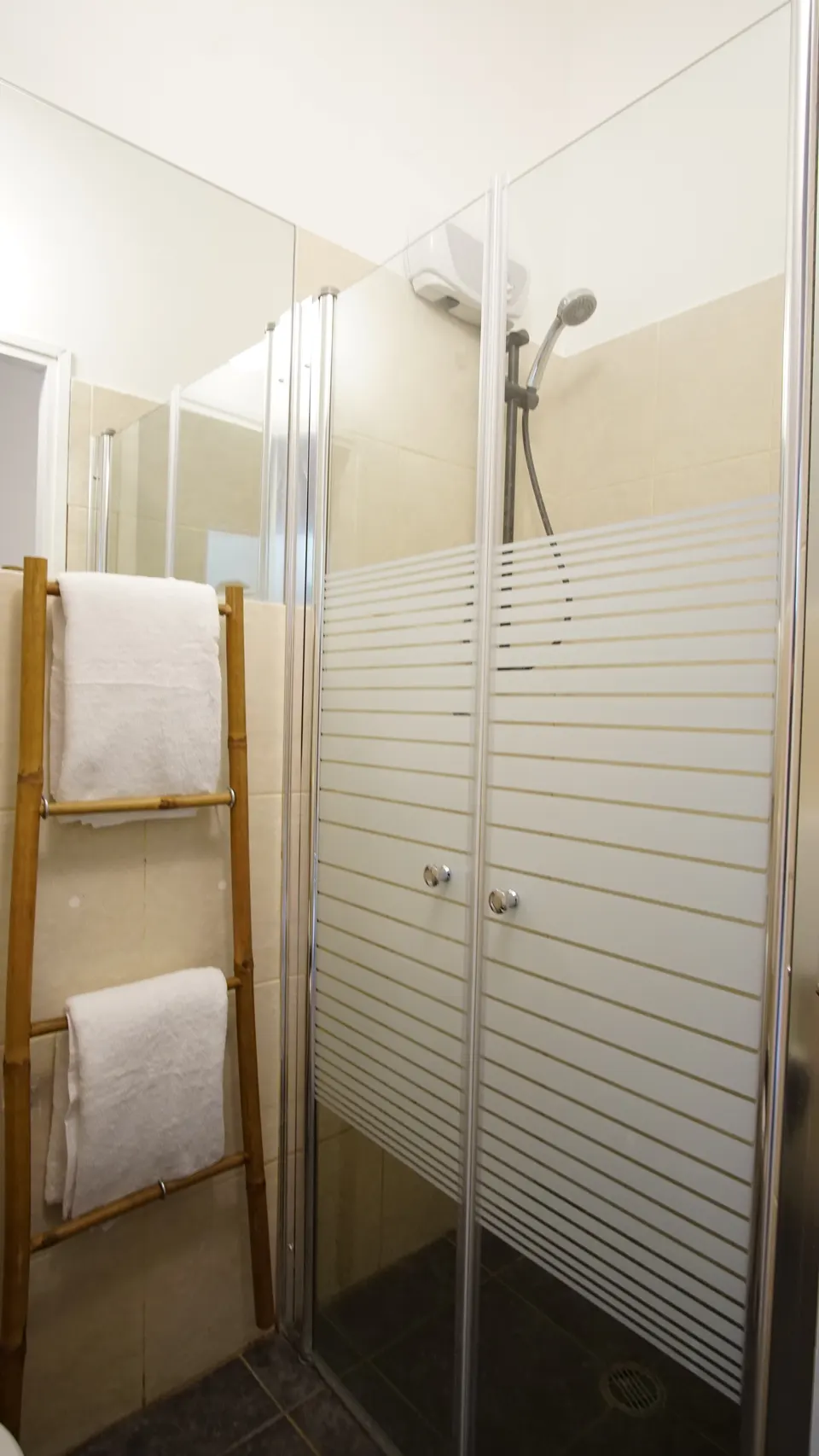 Studio loft – 8 rue Rabbi Meir, Tel Aviv (7)