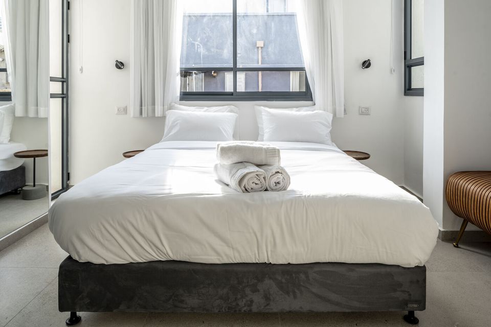 Chambre Deluxe avec balcon: lit